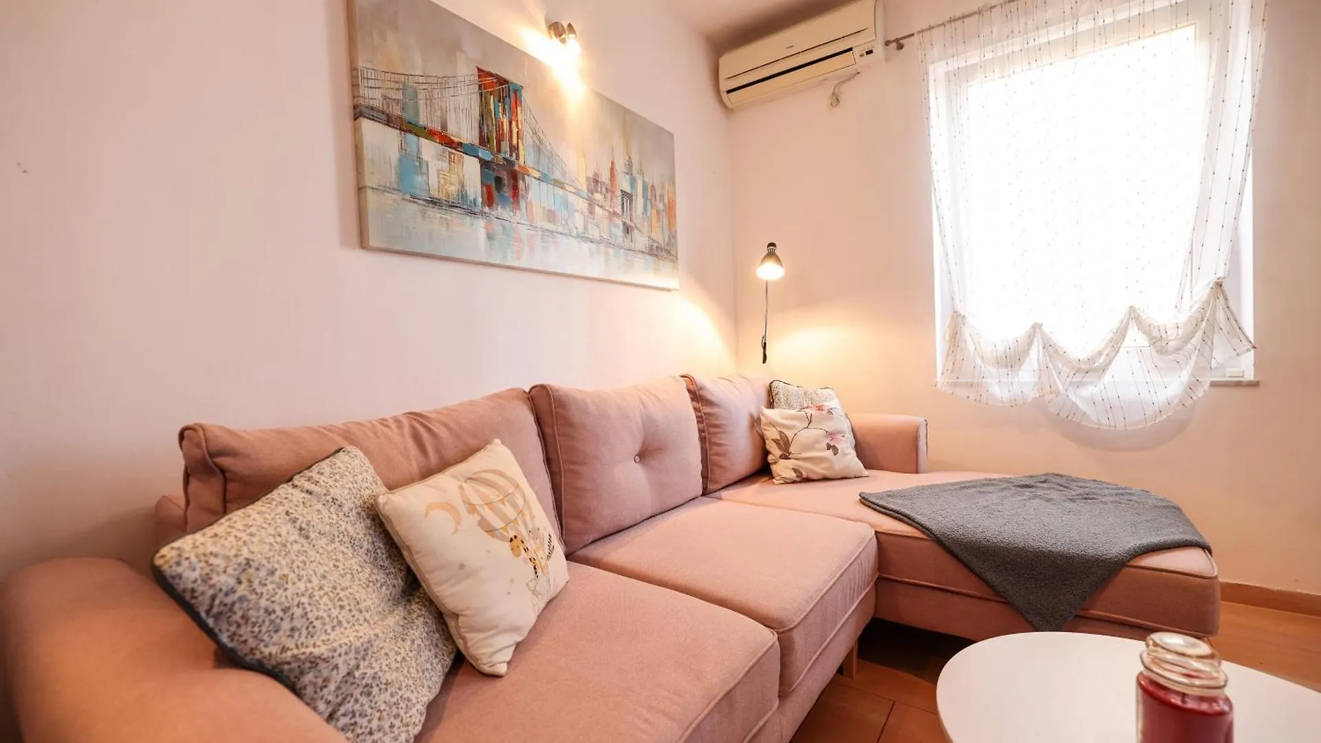 One Bedroom Apartment 50M From The Sea Kozino Croatia